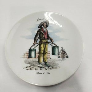 Porcelaine d Art Metiers Du Vieux Paris Porteur d Eau Salad Plate 7.5"